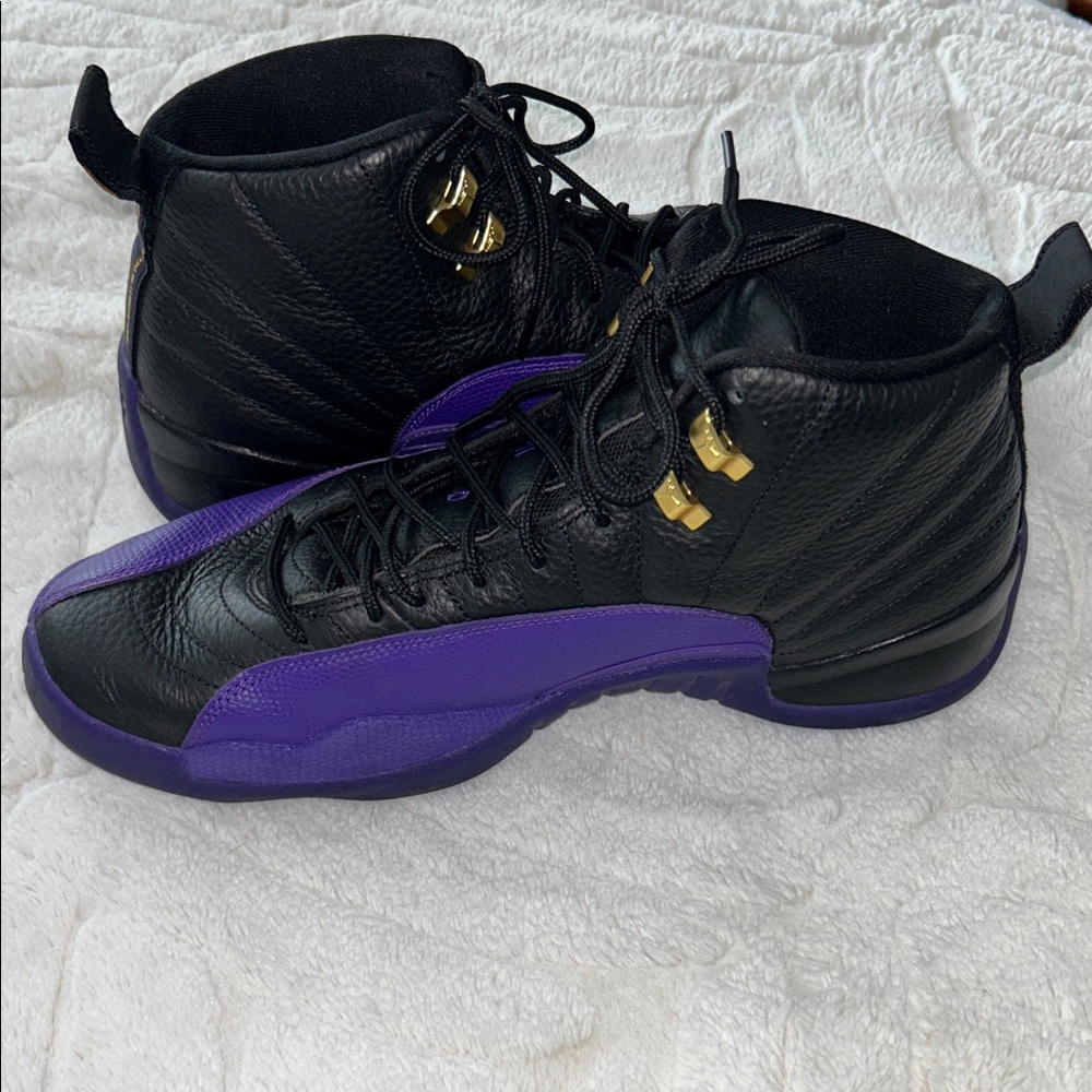 Jordan 12 Retro Men’s Size 12.5 - Picture 8 of 11